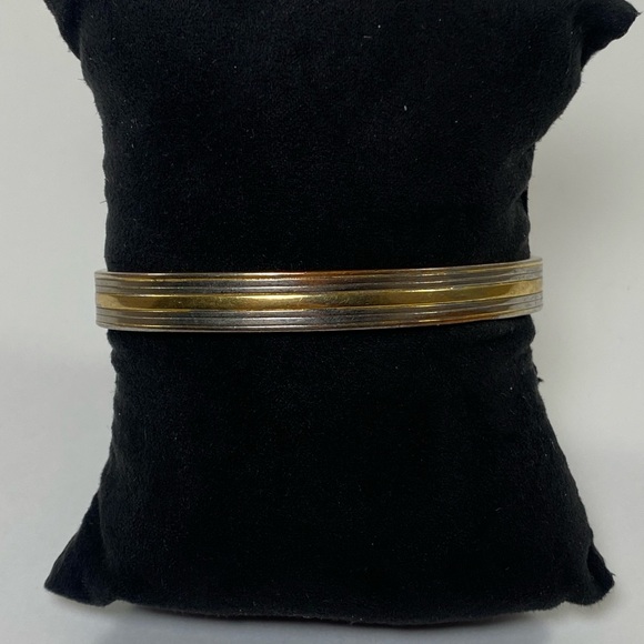 24 kt Gold Electroplated and Silver Toned Magnetic Cuff Bracelet - Picture 3 of 8